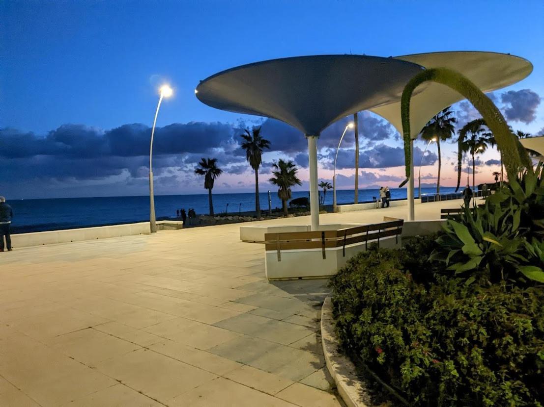 Seaside View Apartment Estepona Exterior foto